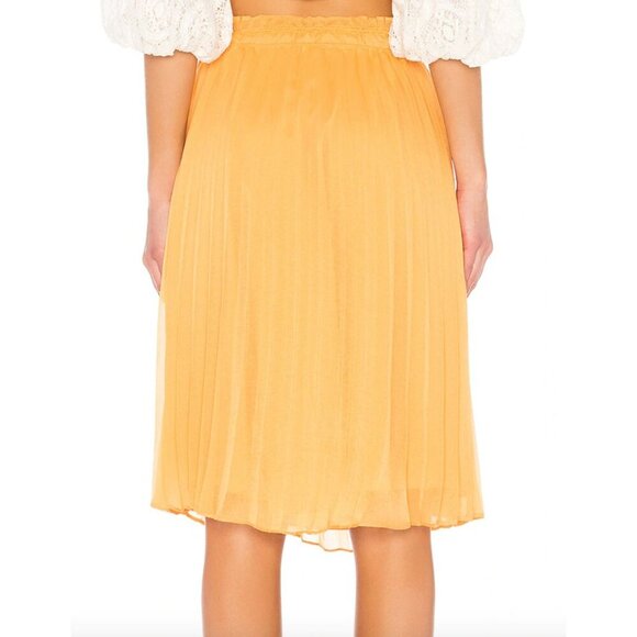 SAYLOR NWT Alberta Skirt in Orange Pleated Midi Skirt Resortwear Vacation XS - Picture 2 of 8